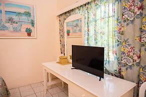 Shields Negril Villas