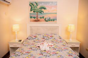 Shields Negril Villas