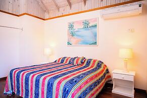 Shields Negril Villas