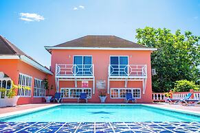 Shields Negril Villas