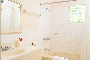 Shields Negril Villas