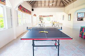 Shields Negril Villas