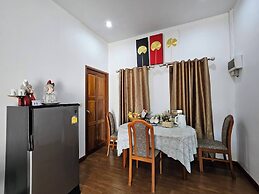 Punnattha House by Peema Villa