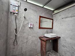 Punnattha House by Peema Villa