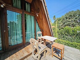 Punnattha House by Peema Villa