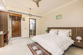 The Greenville by Parfait Street