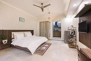 The Greenville by Parfait Street