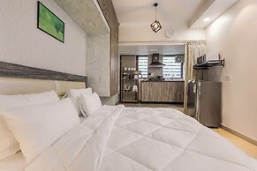 The Greenville by Parfait Street