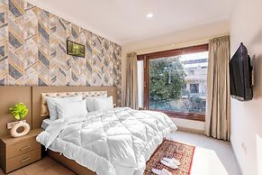 The Greenville by Parfait Street