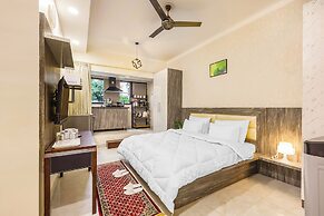 The Greenville by Parfait Street