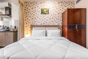 The Greenville by Parfait Street