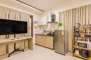 The Greenville by Parfait Street