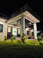 the muskmelon hotel and resort