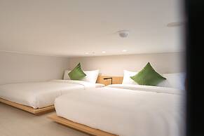 DIAMER Sokcho Hotel by AnookStay