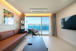 DIAMER Sokcho Hotel by AnookStay