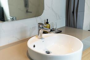 Luminous - Zenity Luxury Apartment - District 1