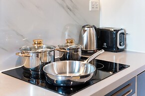 Luminous - Zenity Luxury Apartment - District 1