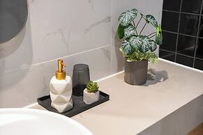 Luminous - Zenity Luxury Apartment - District 1