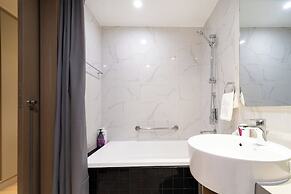 Luminous - Zenity Luxury Apartment - District 1