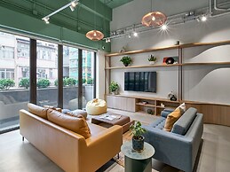 Weave Studios - Kai Tak