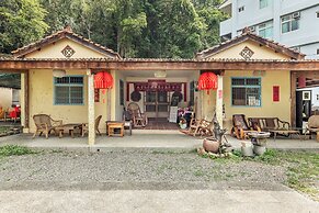 Taomi Mountain Lodge