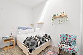 2 Bedroom House - Hobart CBD