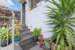 2 Bedroom House - Hobart CBD