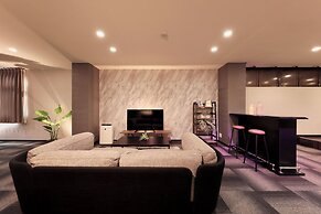 minamisemba crystalplaza