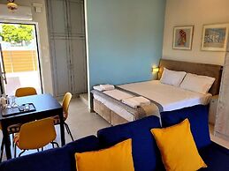 Aphrodite's Apartments