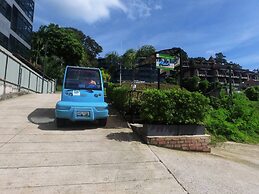 Room-a301- 1 Bedroom Corner Condo Forest