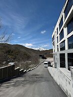 Ani Forest Hills Hotel and Resort
