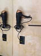 Completinho e perto do shopping