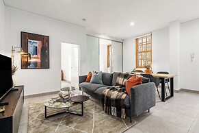 Elizabeth Street Apartments