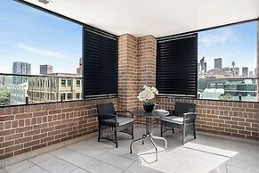 Elizabeth Street Apartments