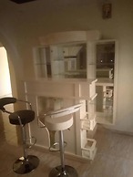 Luxurious Lukes Apartment