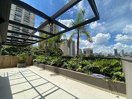 Piscina- AC- academia - Brazilian Corner