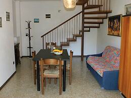 Cozy Flat With Private Fenced Garden a few Steps From Lignano Sabbiado