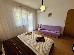 Apartment Kristina 1