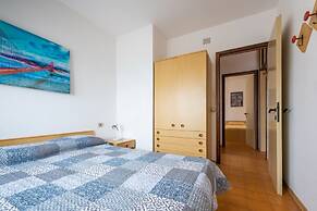 Charming Apartment Near the Beach