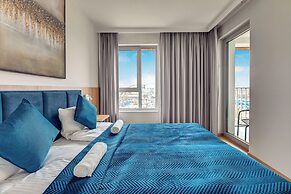 NORDBYHUS Żurawie Foodhall & Stocznia