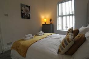 Sefton House by Smart Corporate Stays