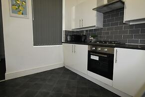 Sefton House by Smart Corporate Stays