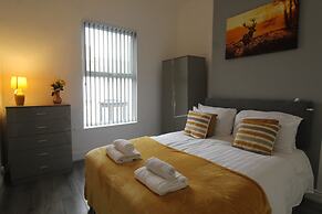 Sefton House by Smart Corporate Stays