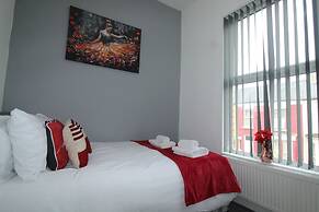 Sefton House by Smart Corporate Stays