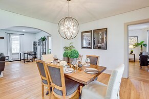 Walk to Amphitheater & Stadium: Home w/ Deck!