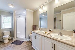 1 Mi to Outlets Ocean City: Home w/ Large Yard!