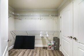 1 Mi to Outlets Ocean City: Home w/ Large Yard!