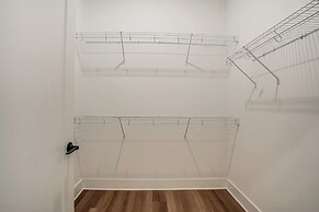 2 Mi to Dtwn: Walkable Retreat in Chattanooga!