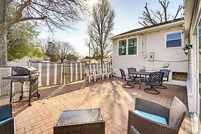 8 Blocks to Beach: Bbq-ready North Cape May Home!