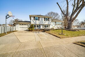8 Blocks to Beach: Bbq-ready North Cape May Home!